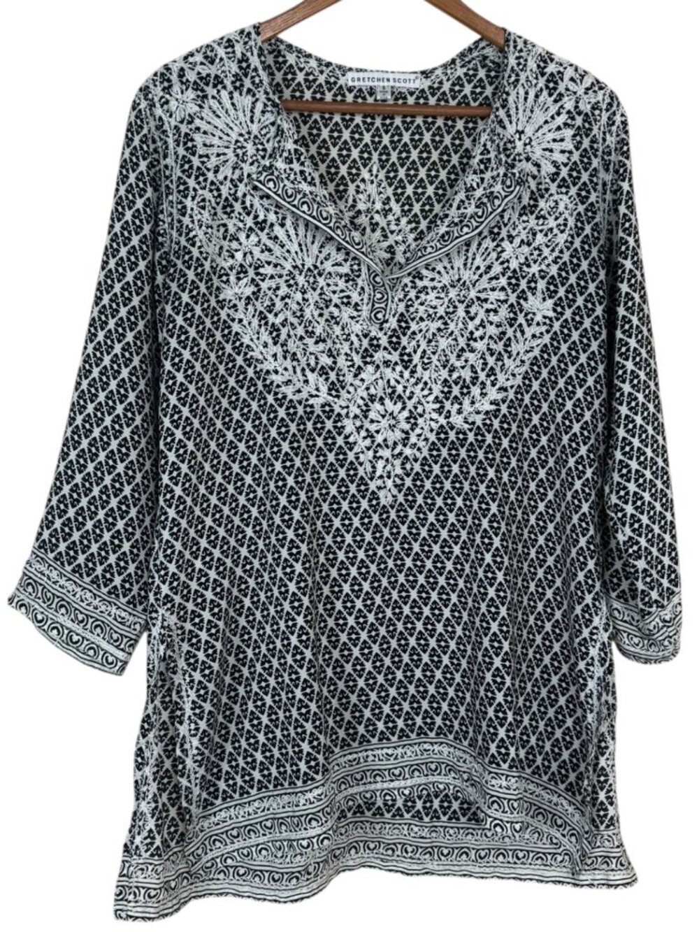 Gretchen Scott Black White Embroidered Blouse Tunic Top Small Boho Beachy EUC